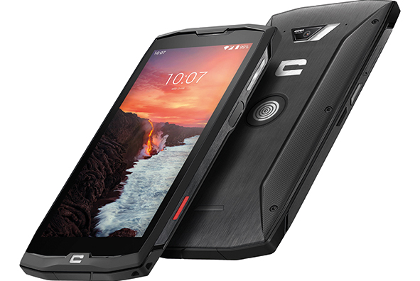Les smartphones de la série CORE-X4 sont étanches aux liquides, résistants aux chocs et disposent de l’interface ronde et magnétique X-LINK typique sur le dos de l’appareil.